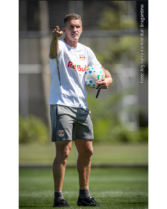Bragantino recebe o Bahia neste sábado em busca de recuperação no Brasileirão